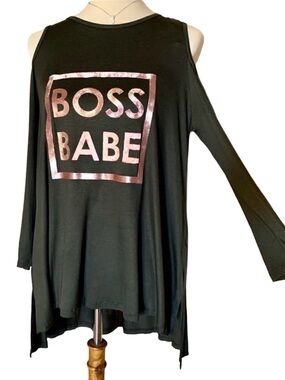 Sweet Claire BOSS BABE Rose Gold Velvet Graphic Cold Shoulder Top Medium NWOT